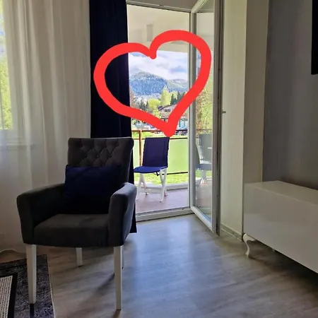 View Διαμέρισμα *